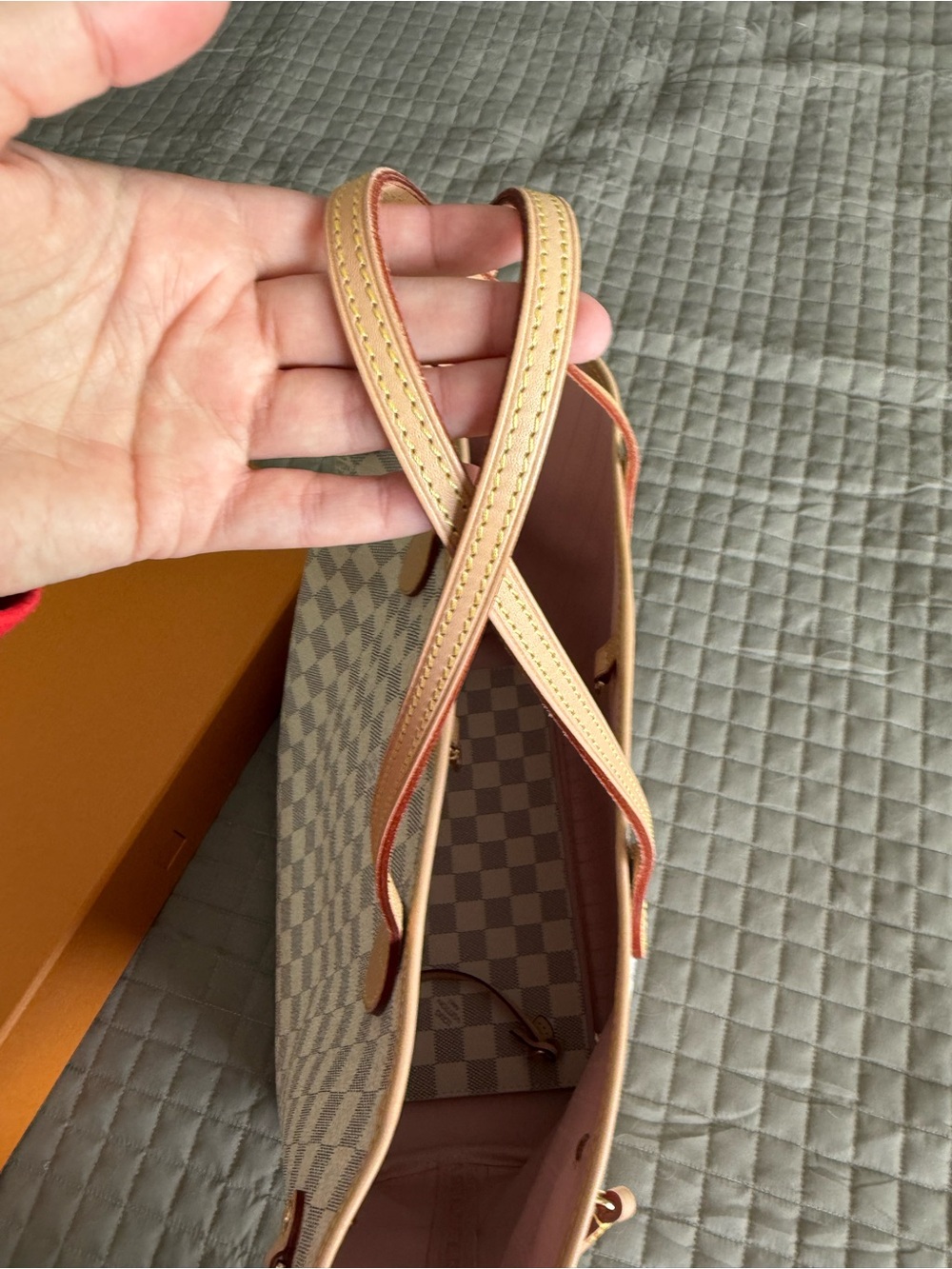 Louis Vuitton Damier Azur Neverfull MM - Picture 9 of 10